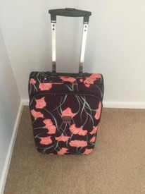 tripp banana suitcase large